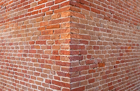 Mörtelfugen sind für die Stabilität und den Schutz von Mauerwerken unverzichtbar.